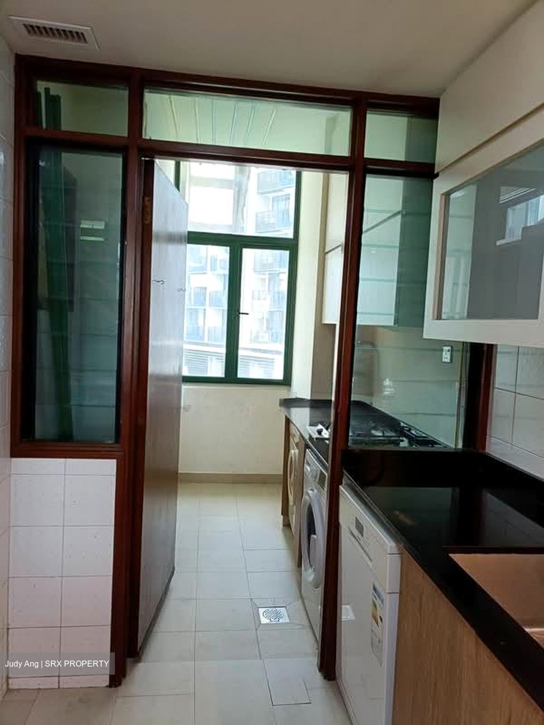 Holland Road (D10), Condominium #559743351